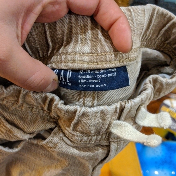 Gap Khaki Jeans 12-18 Months - Picture 3 of 3